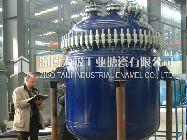 搪玻璃反應釜搪瓷層裂紋或脫瓷現象怎么產生的？