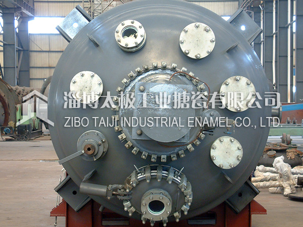 如何對搪玻璃反應(yīng)釜進行碳化處理