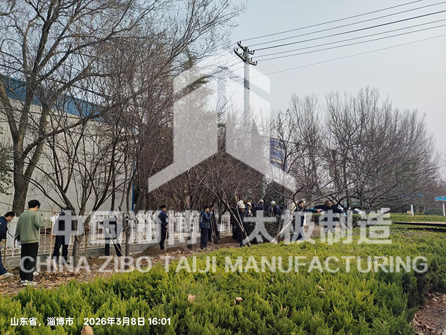 植綠添彩 美化家園 —— 淄博太極工業搪瓷有限公司開展員工植樹活動